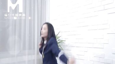 【国产】麻豆传媒作品 / 爱笑的老板娘 / MD0040-1精彩免费播放
