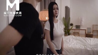 【国产】麻豆传媒作品 /风骚的前女友/ MD0055精彩免费播放