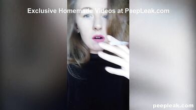 Amateur Hottie Loves Smoking and Masturbating