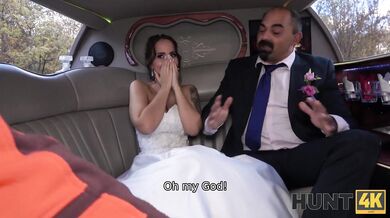 HUNT4K. Random passerby scores luxurious bride in the wedding limo