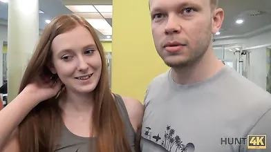 HUNT4K. La coppia si stava allenando in palestra quando apparve un ricco cacciatore