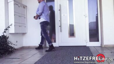 Deutsche MILF - ONS mit jungem Stecher (HITZEFREI.dating)