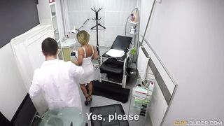 Gia Snake's pussy is inspected by the good doctor